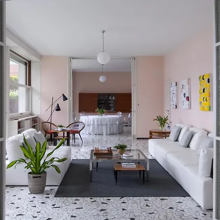Michela-belvedere Sleeps 12 With Pool Air Con And Wifi Villa Mezzegra