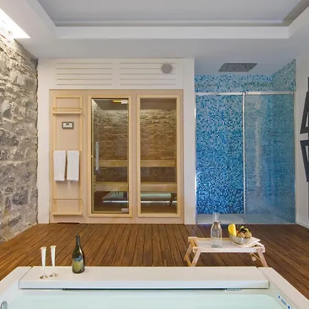 Michela-belvedere Sleeps 12 With Pool Air Con And Wifi Villa *